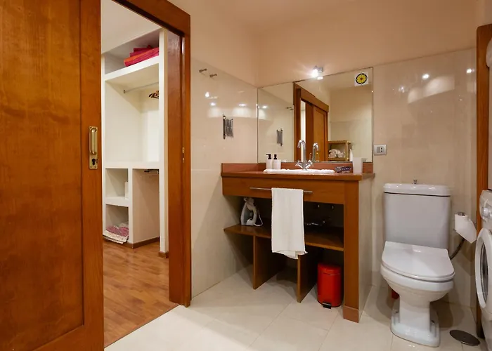 Tuscan Sea View Apartmán *